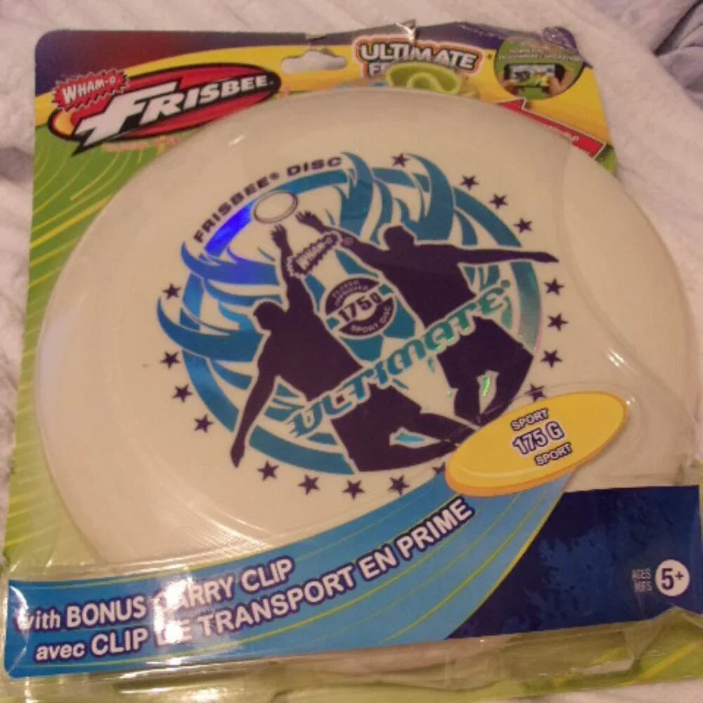 Wham-o Frisbee Ultimate Frisbee with Carry Clip New in package
